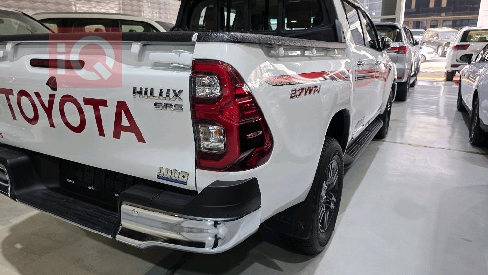 تويوتا هايلوكس